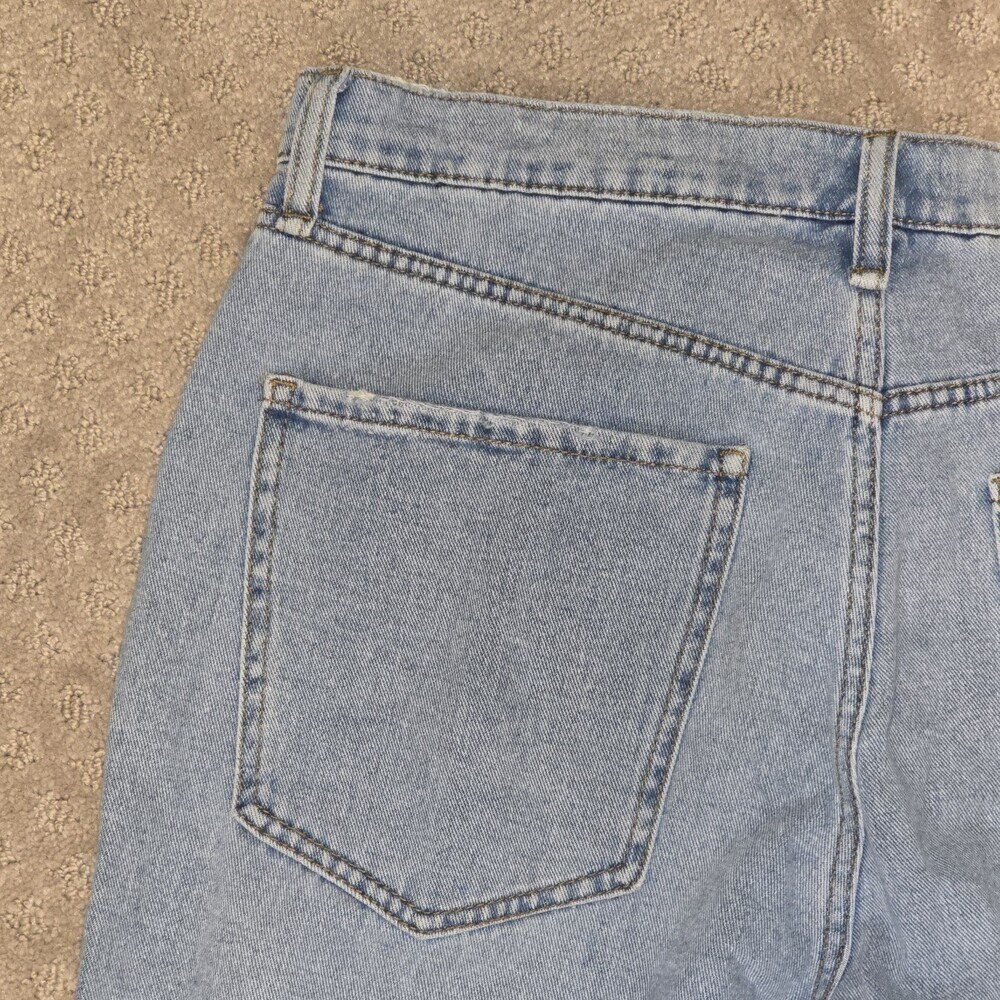 Circus by Sam Edelman Women 31 High Rise Relaxed Straight Jeans Distressed Hem - Picture 8 of 16